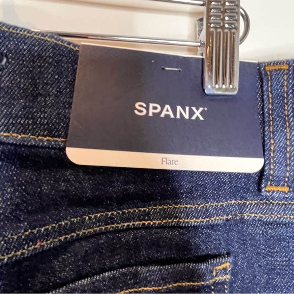 SPANXshape™ EveryWear
Flare Jeans - Picture 5 of 6